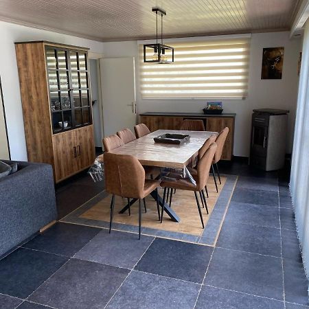 Luxurious Holiday Home With Jacuzzi Filly Kültér fotó